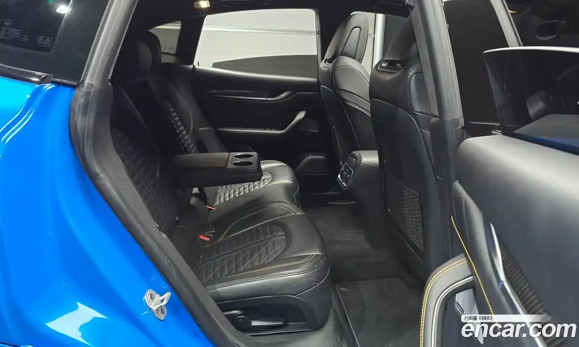 Maserati Levante 2021 3.0 автомат (гидро), фото 17
