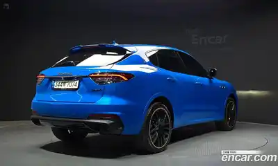 Maserati Levante 2021 3.0 автомат (гидро), миниатюра 2