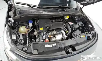 Peugeot 2008 2017 1.6 автомат (гидро), миниатюра 6