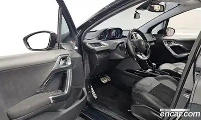 Peugeot 2008 2017 1.6 автомат (гидро), миниатюра 10