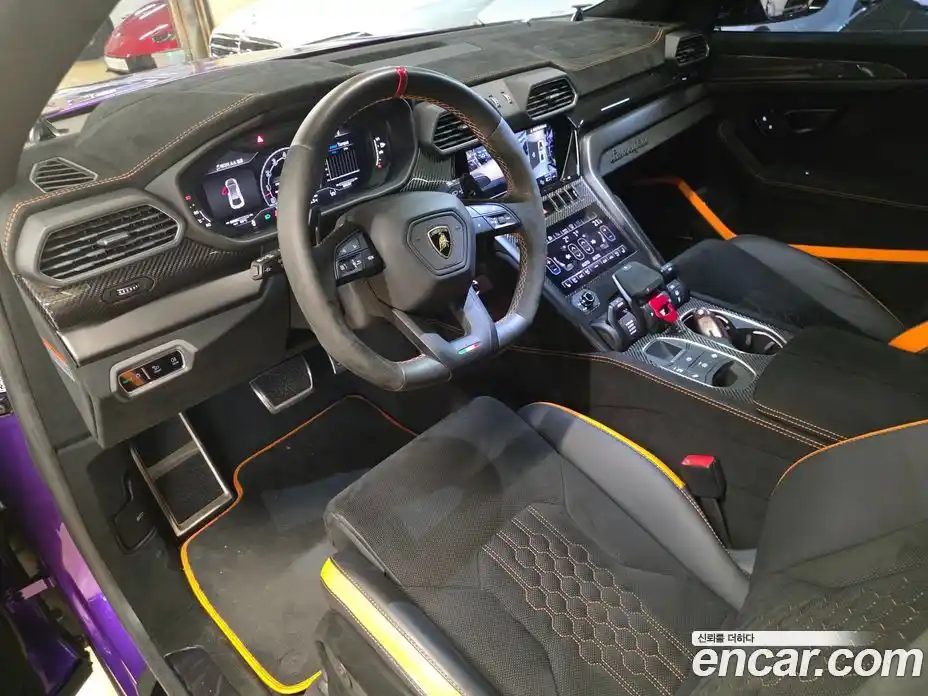 Lamborghini Urus 2023 4.0 автомат (гидро), фото 12 Lamborghini Urus 2023 4.0 автомат (гидро), фото 12