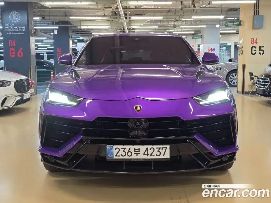 Lamborghini Urus 2023 4.0 автомат (гидро), фото 4 Lamborghini Urus 2023 4.0 автомат (гидро), фото 4