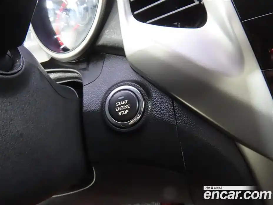 SsangYong TIBOLI 2016 1.6 автомат (гидро), фото 11