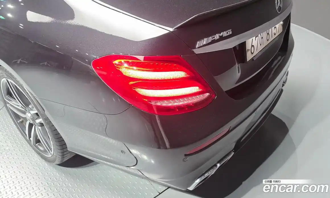 Mercedes-Benz E-Class 2018 4.0 автомат (гидро), фото 9