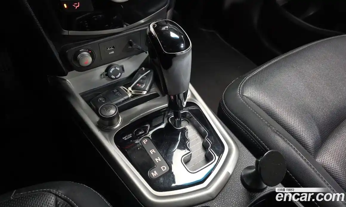 SsangYong TIBOLI 2016 1.6 автомат (гидро), фото 9