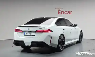 BMW M5, 2025, 8 695 км
