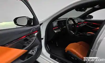 BMW M5 2025 4.4 автомат (гидро), миниатюра 12