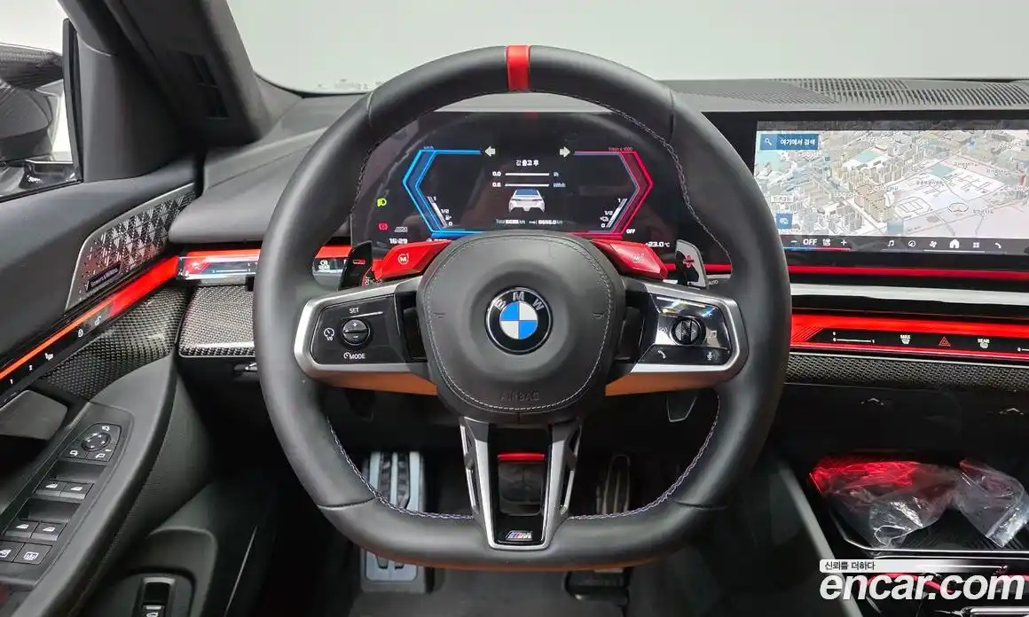 BMW M5 2025 4.4 автомат (гидро), фото 18