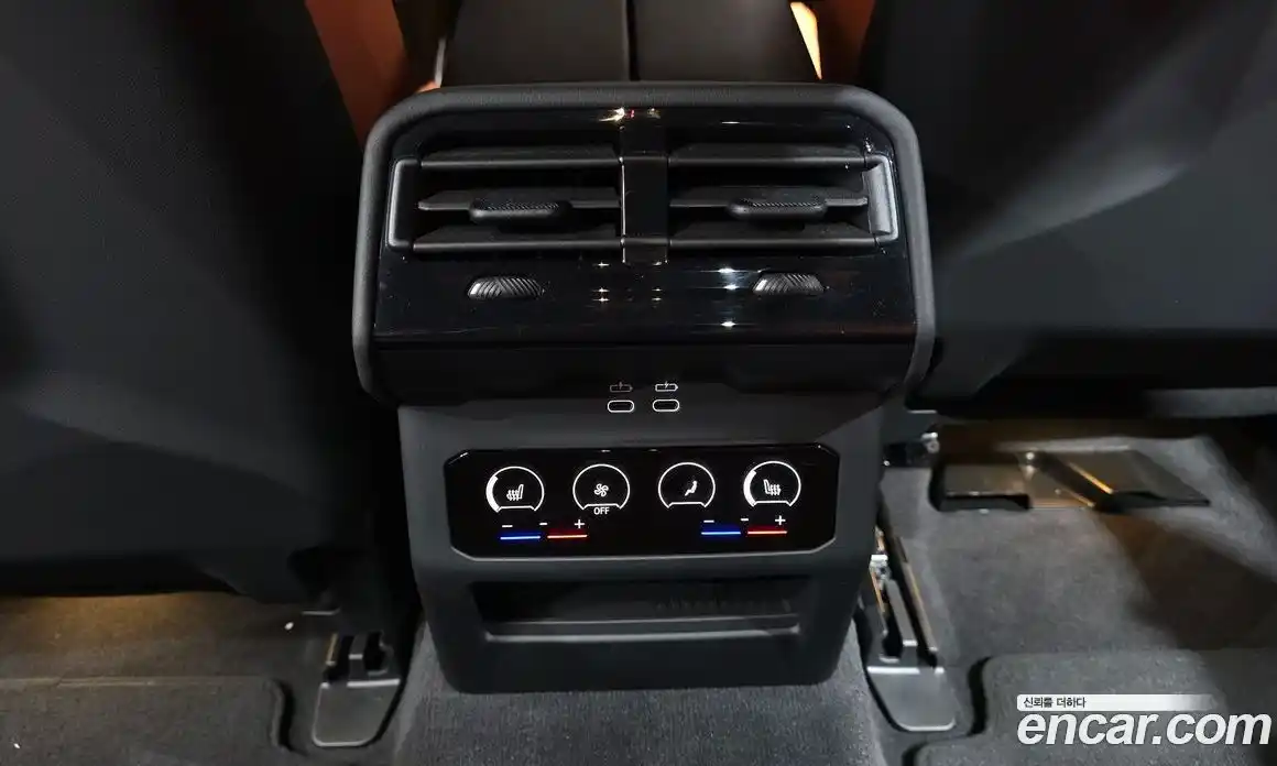 BMW M5 2025 4.4 автомат (гидро), фото 24