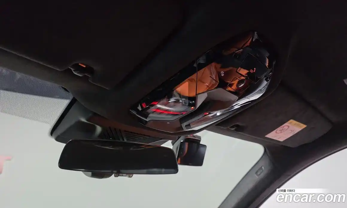 BMW M5 2025 4.4 автомат (гидро), фото 33