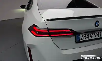 BMW M5 2025 4.4 автомат (гидро), миниатюра 8