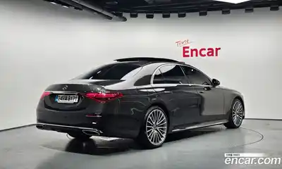 Mercedes-Benz S-Class 2024 3.0 автомат (гидро), миниатюра 2