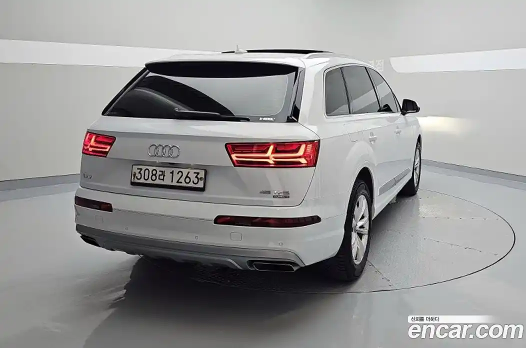 Audi Q7 2019 2.0 автомат (гидро), фото 4