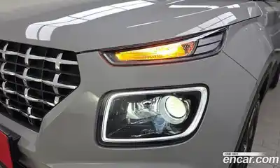 Hyundai Venue 2025 1.6 автомат (гидро), миниатюра 8