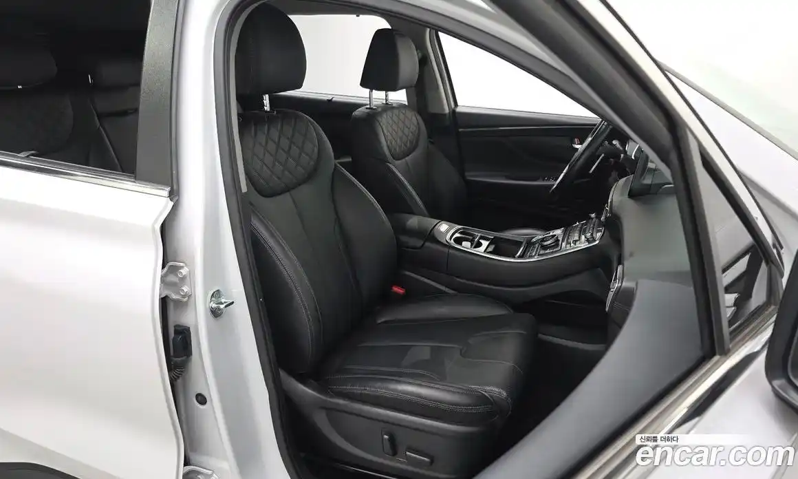Hyundai Santa Fe 2022 2.2 автомат (гидро), фото 15