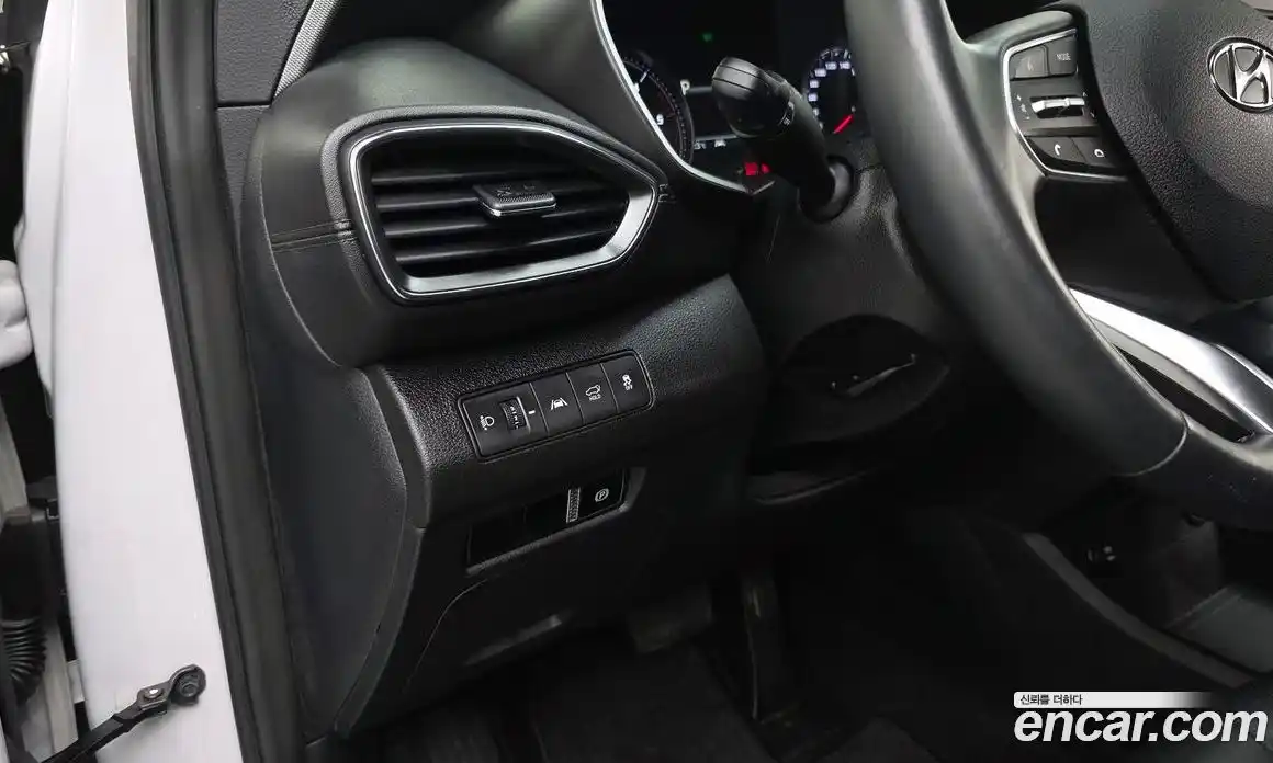 Hyundai Santa Fe 2022 2.2 автомат (гидро), фото 18