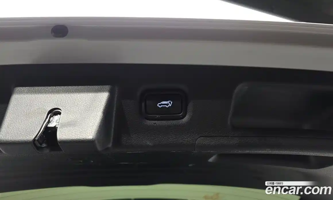 Hyundai Santa Fe 2022 2.2 автомат (гидро), фото 31