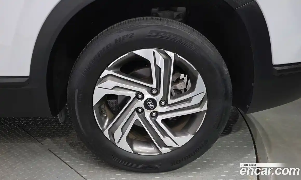 Hyundai Santa Fe 2022 2.2 автомат (гидро), фото 6