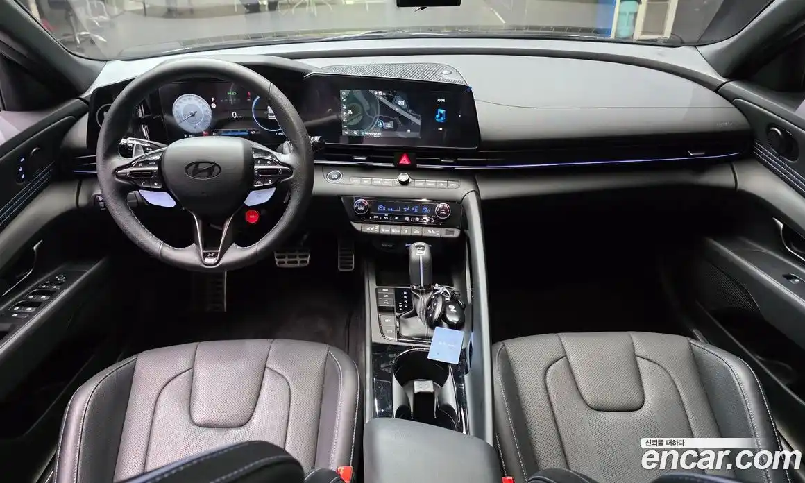 Hyundai Avante 2024 2.0 автомат (гидро), фото 10