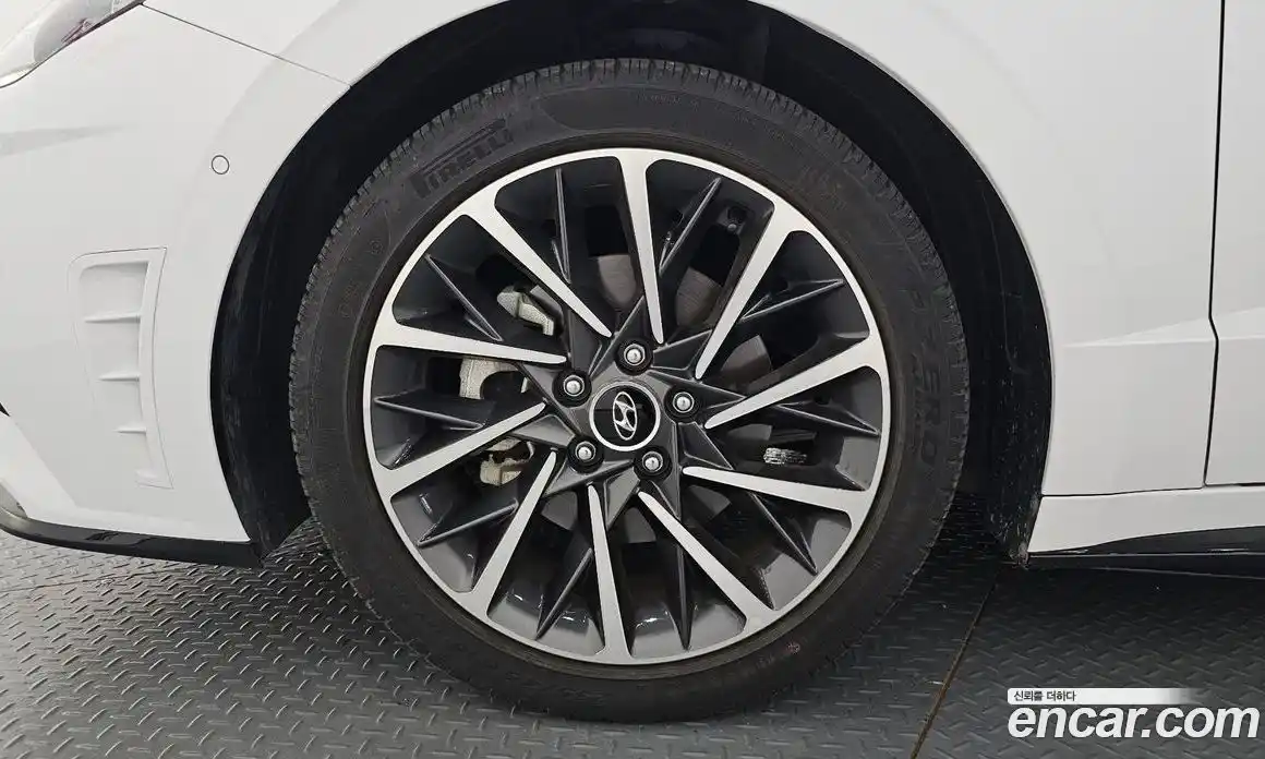 Hyundai Sonata 2022 2.0 автомат (гидро), фото 5