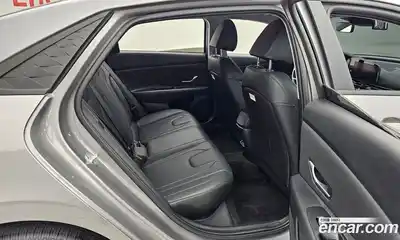 Hyundai Avante 2023 1.6 автомат (гидро), миниатюра 12