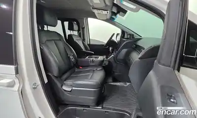 Hyundai Staria 2024 2.2 автомат (гидро), миниатюра 10