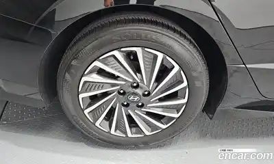 Hyundai Sonata 2024 2.0 автомат (гидро), миниатюра 5