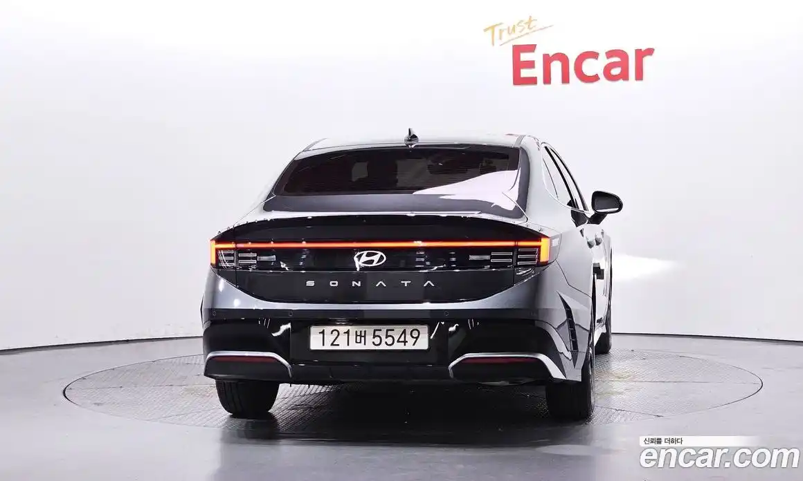 Hyundai Sonata 2024 2.0 автомат (гидро), фото 4