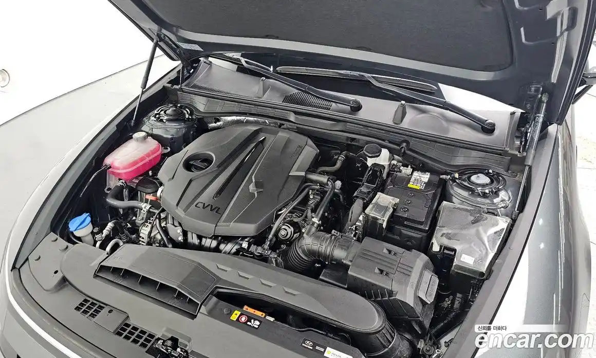 Hyundai Sonata 2024 2.0 автомат (гидро), фото 6