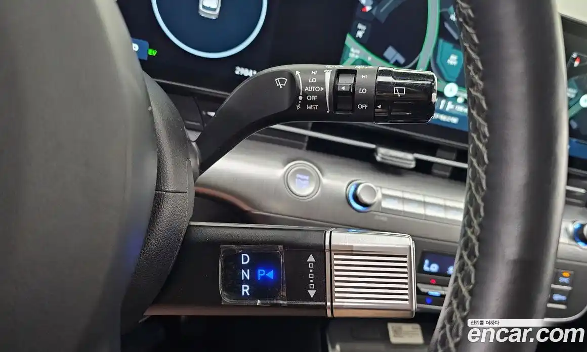 Hyundai Kona 2024 1.6 автомат (гидро), фото 9