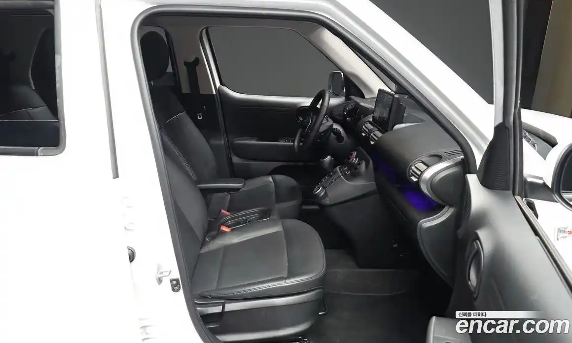 Hyundai Casper 2022 1.0 автомат (гидро), фото 11