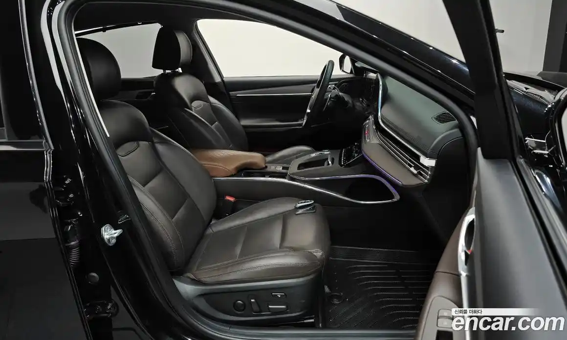 Hyundai Grandeur 2020 2.5 автомат (гидро), фото 16
