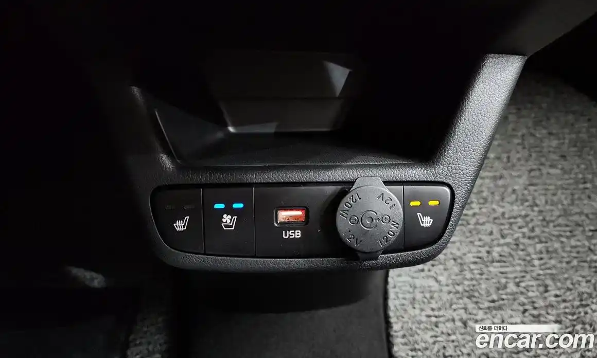 Kia Ray 2025 1.0 автомат (гидро), фото 17