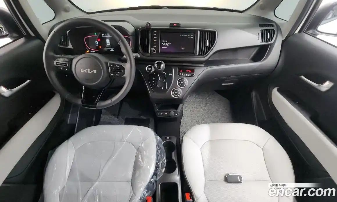 Kia Ray 2025 1.0 автомат (гидро), фото 9
