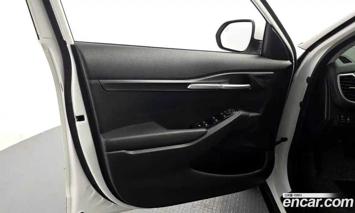 Kia Seltos 2025 1.6 автомат (гидро), фото 14