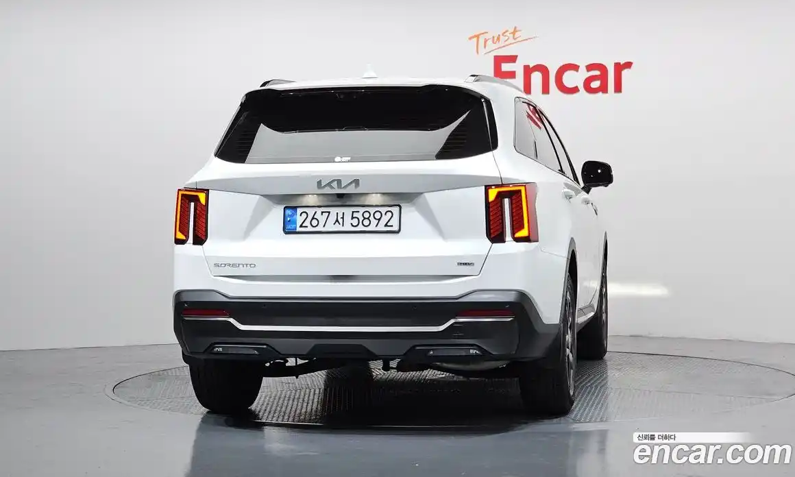 Kia Sorento 2024 1.6 автомат (гидро), фото 4