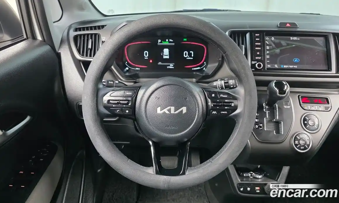 Kia Ray 2022 1.0 автомат (гидро), фото 13