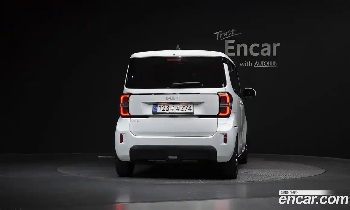 Kia Ray 2022 1.0 автомат (гидро), фото 4