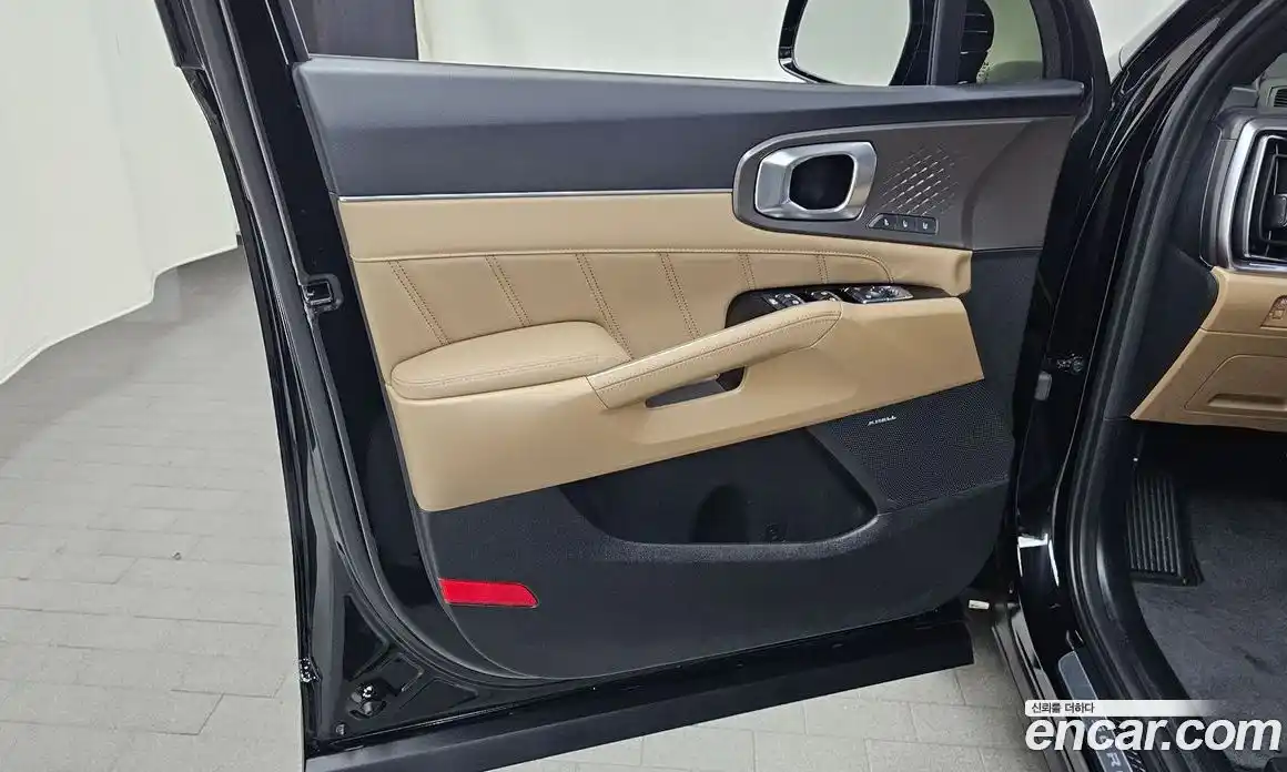Kia Sorento 2024 1.6 автомат (гидро), фото 14