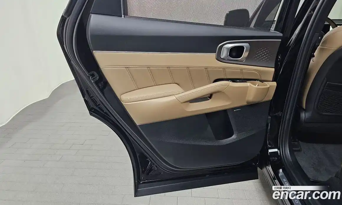 Kia Sorento 2024 1.6 автомат (гидро), фото 15