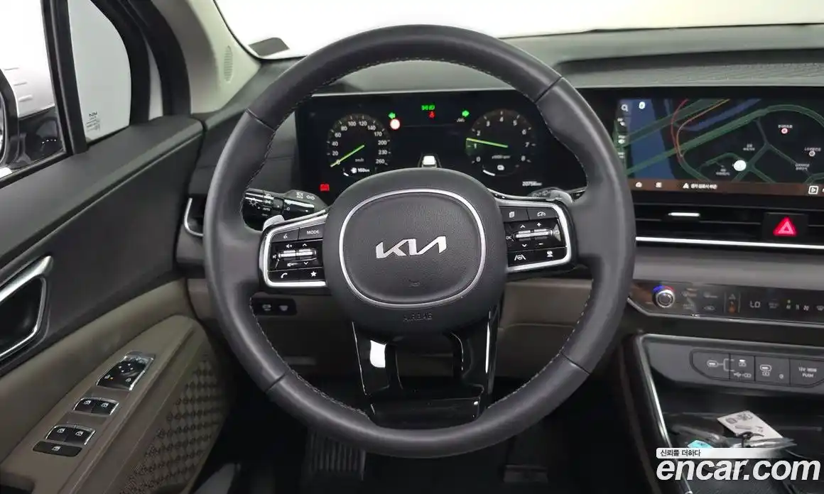 Kia Carnival 2024 1.6 автомат (гидро), фото 19
