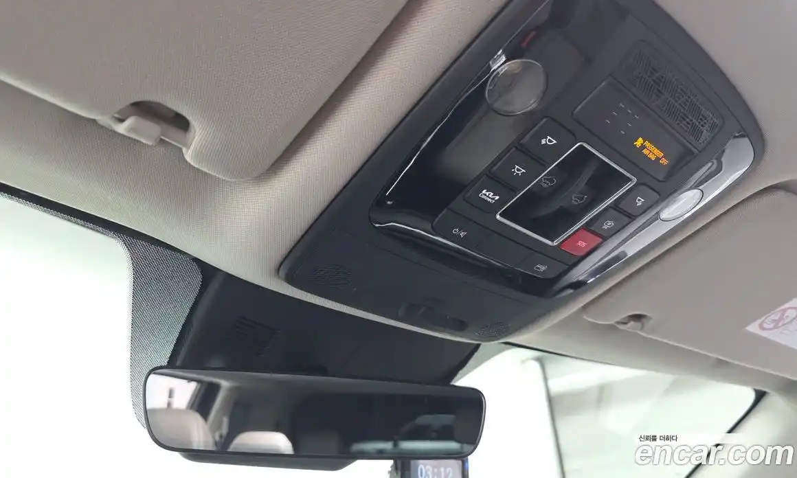 Kia Carnival 2024 1.6 автомат (гидро), фото 25