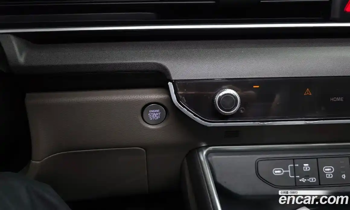 Kia Carnival 2024 1.6 автомат (гидро), фото 36