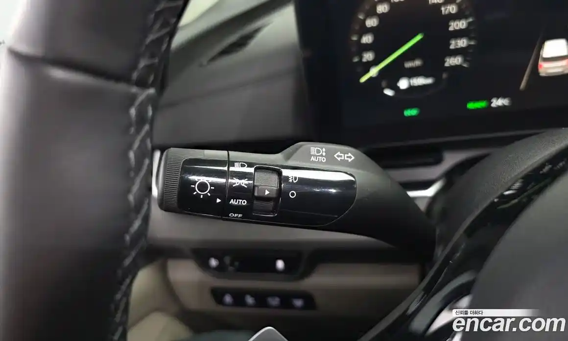 Kia Carnival 2024 1.6 автомат (гидро), фото 43