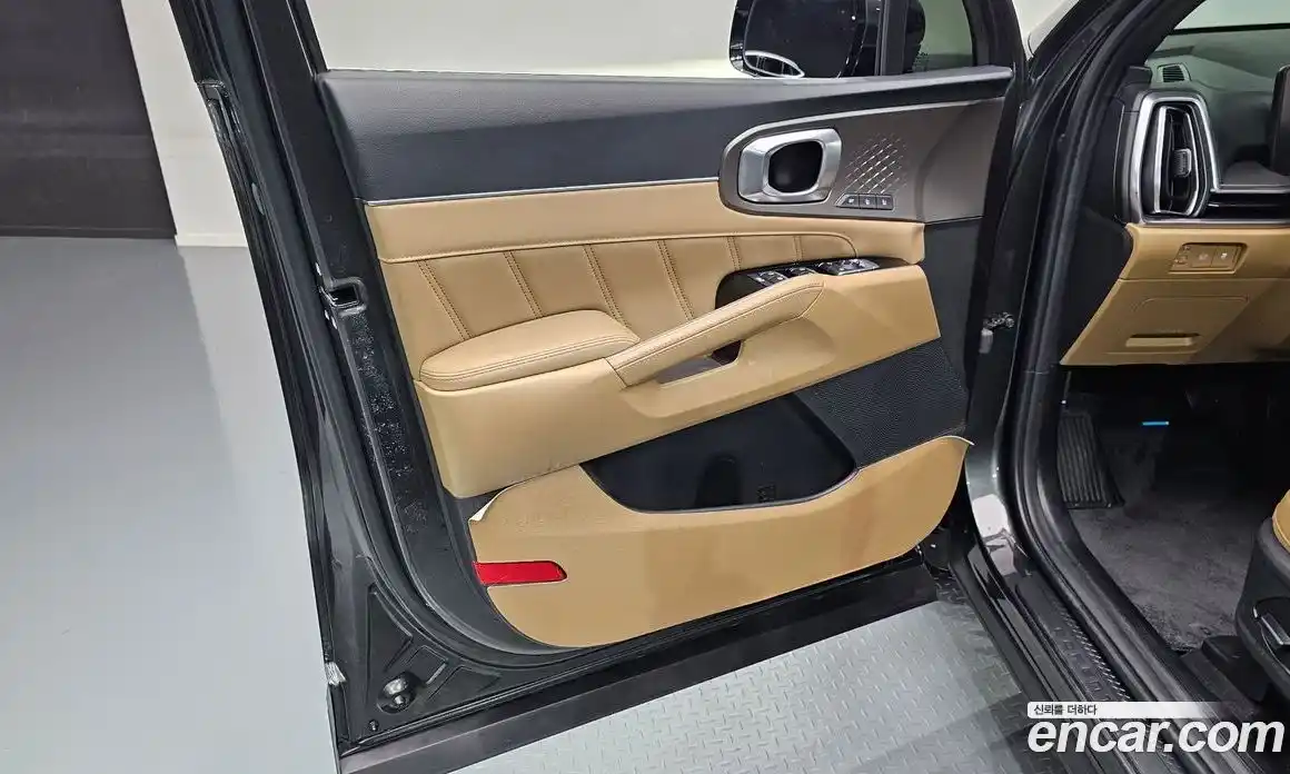 Kia Sorento 2024 1.6 автомат (гидро), фото 14