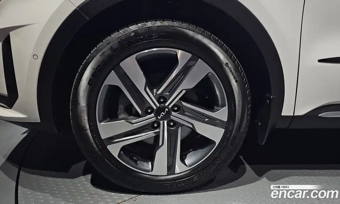 Kia Sorento 2022 1.6 автомат (гидро), фото 4