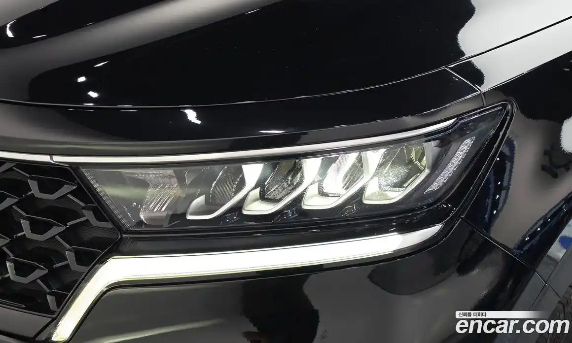 Kia Sorento 2023 2.2 автомат (гидро), фото 8