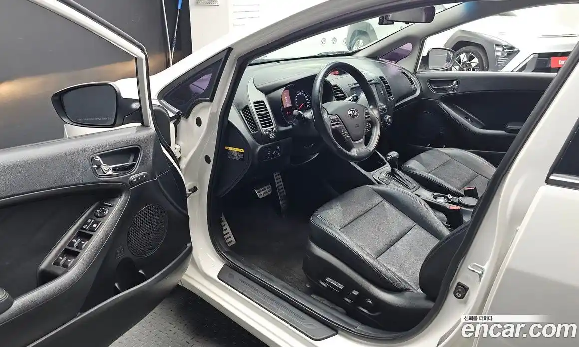 Kia K3 2012 1.6 автомат (гидро), фото 13