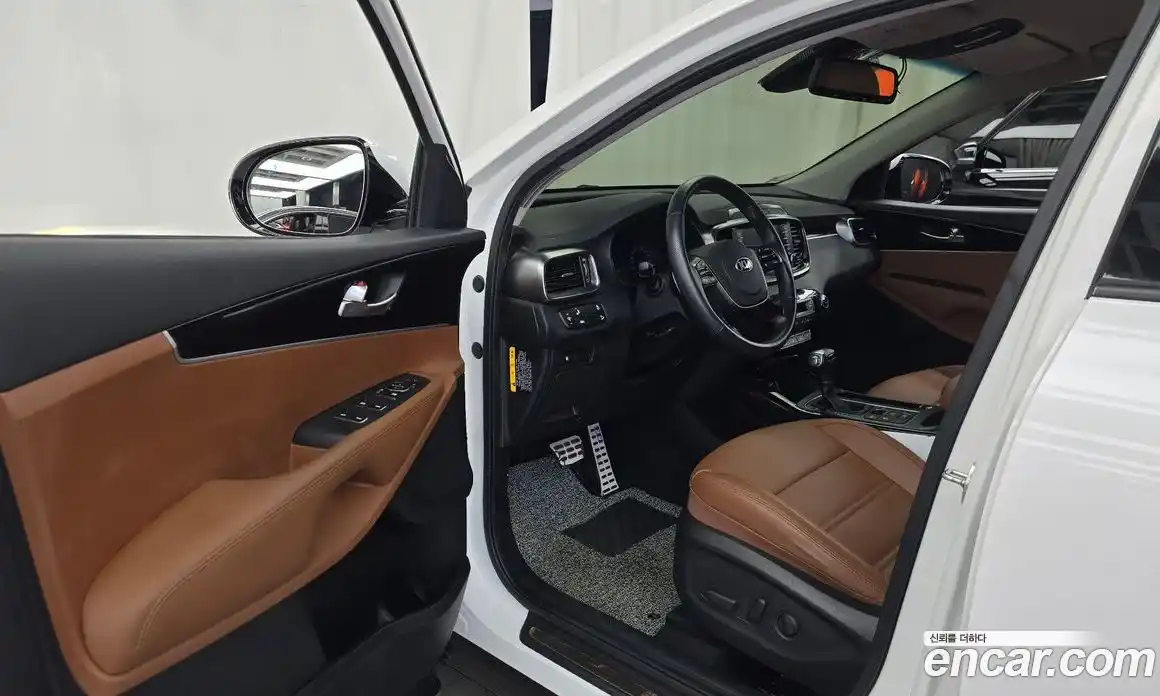 Kia Sorento 2019 2.0 автомат (гидро), фото 13