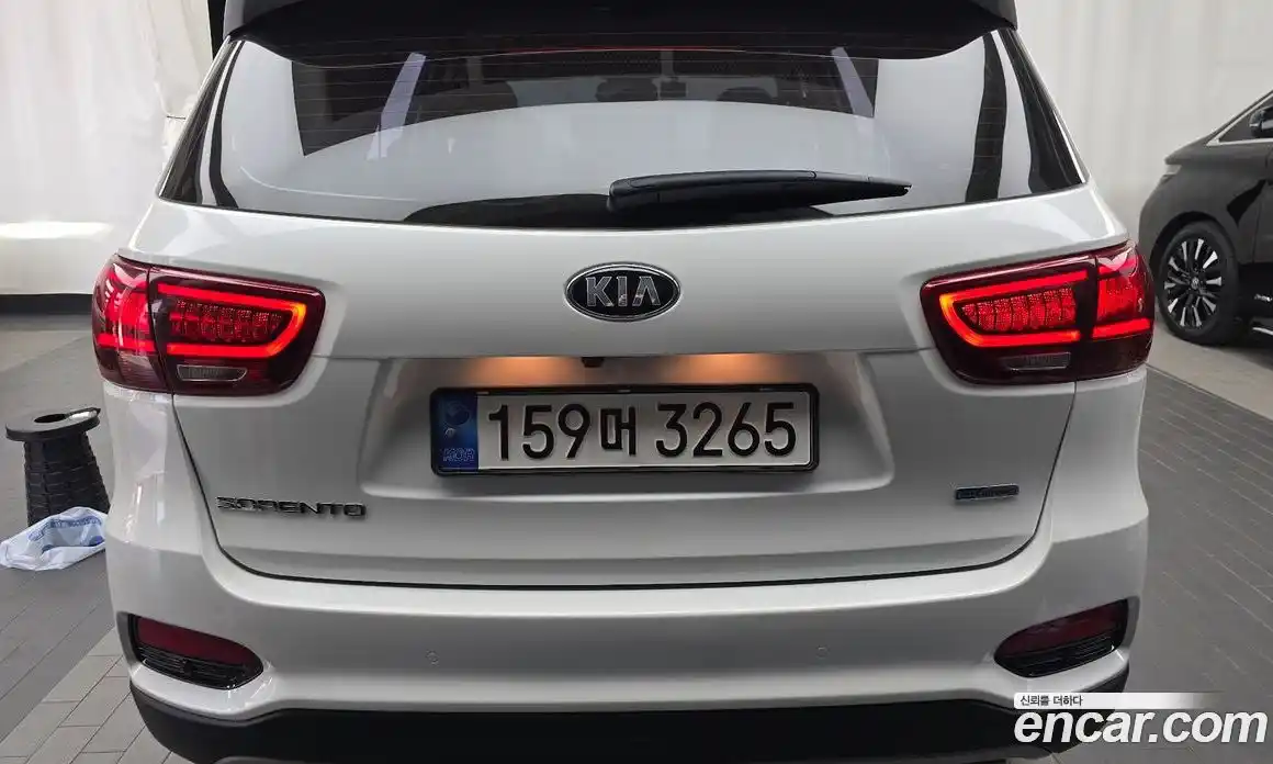 Kia Sorento 2019 2.0 автомат (гидро), фото 28